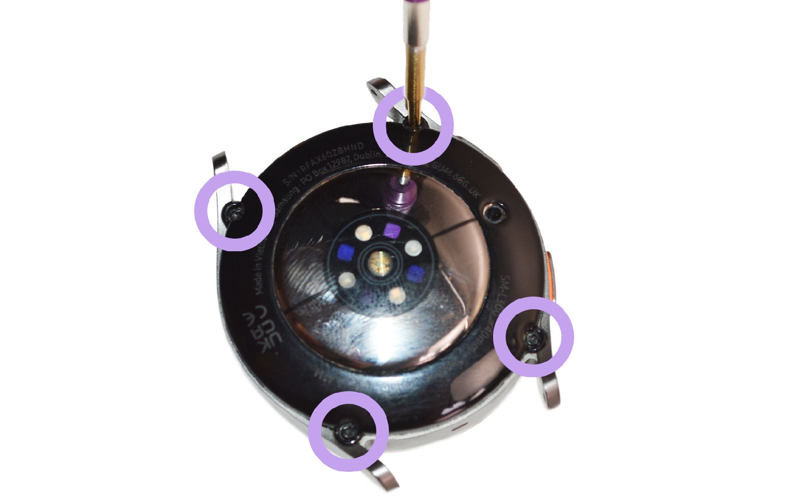 Comment changer la batterie sur Galaxy Watch Serie 7 photo 1