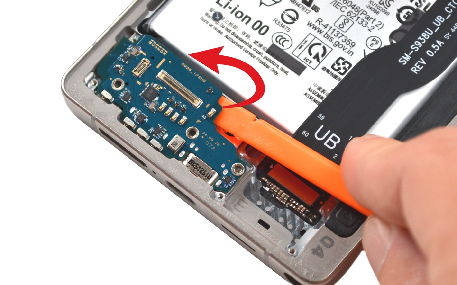 Comment changer le connecteur de charge  sur Galaxy S25 Ultra photo 3