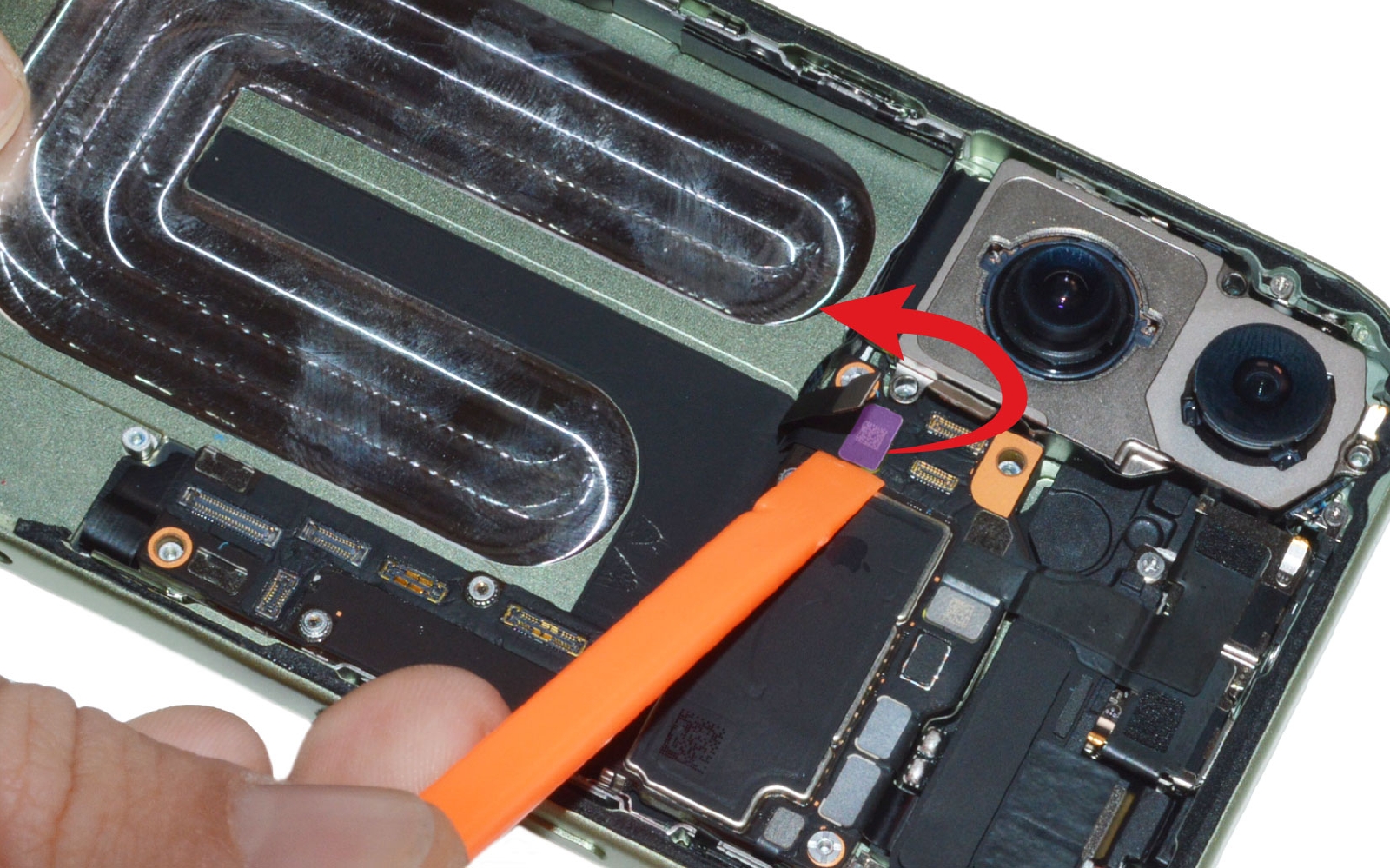 Guide de réparation sur iPhone 17 photo 1
