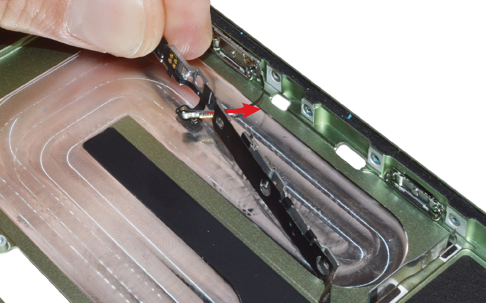 Guide de réparation sur iPhone 17 photo 3