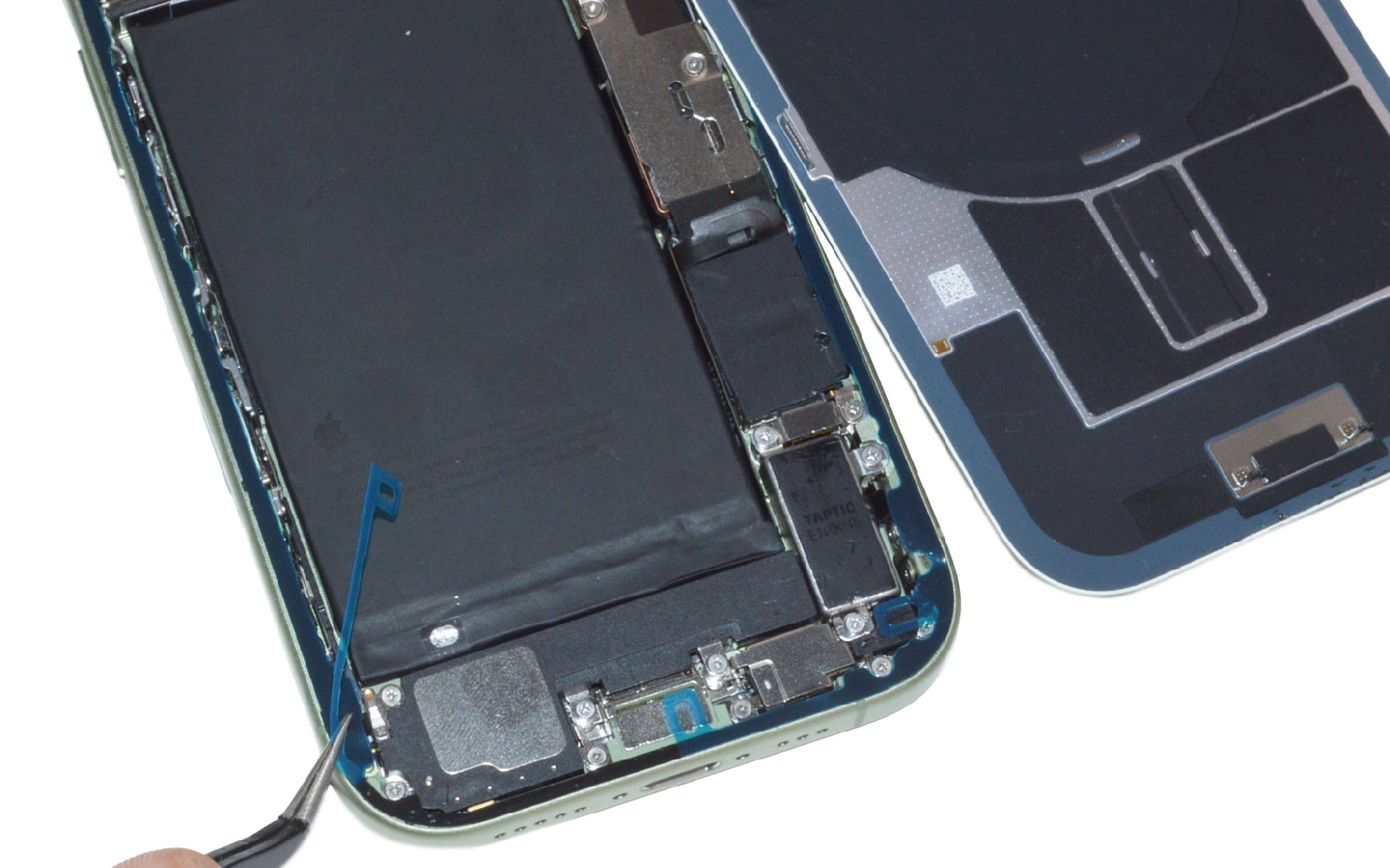 Comment changer le haut-parleur interne sur iPhone 17 photo 4