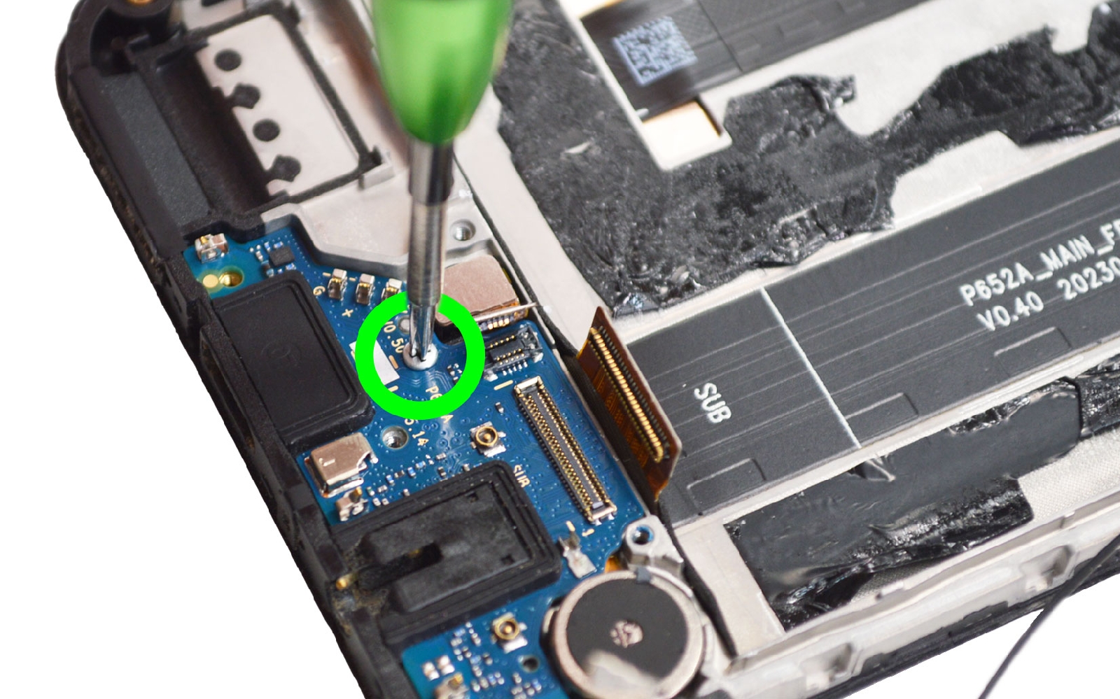 Comment remplacer le bloc écran sur Moto G84 photo 1