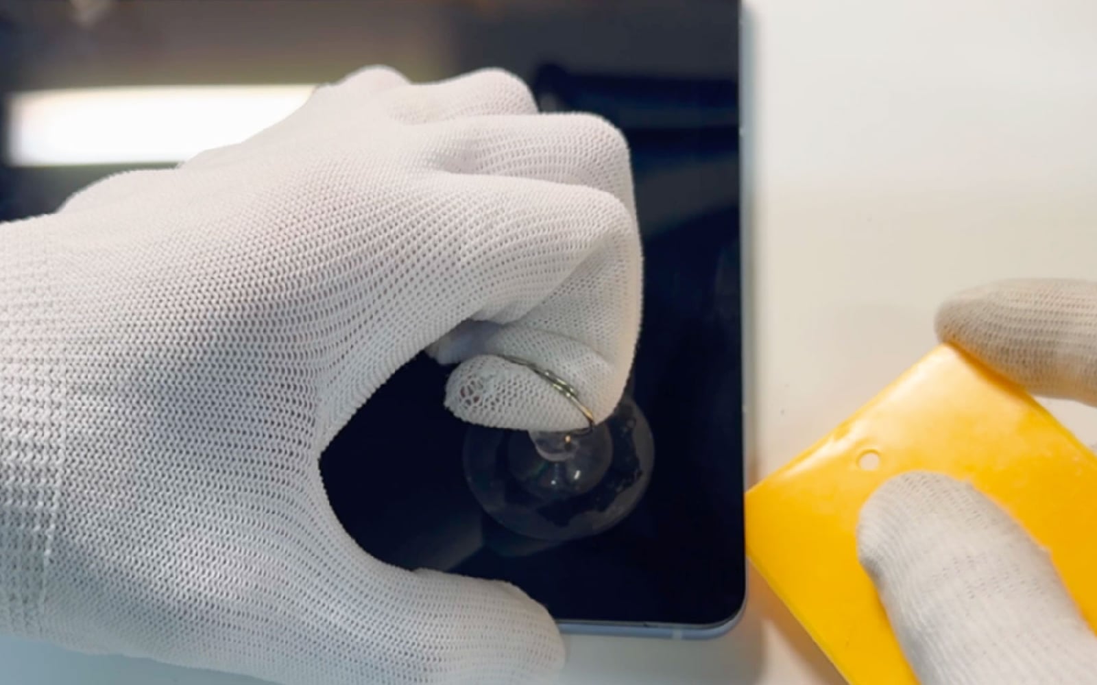 Comment changer la batterie sur Galaxy Tab S6 Lite 10-4 (SM-P610-SM-P615) photo 2