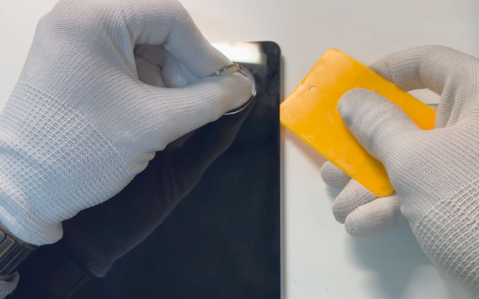 Comment changer le connecteur de charge  sur Galaxy Tab S6 Lite 10-4 (SM-P610-SM-P615) photo 4