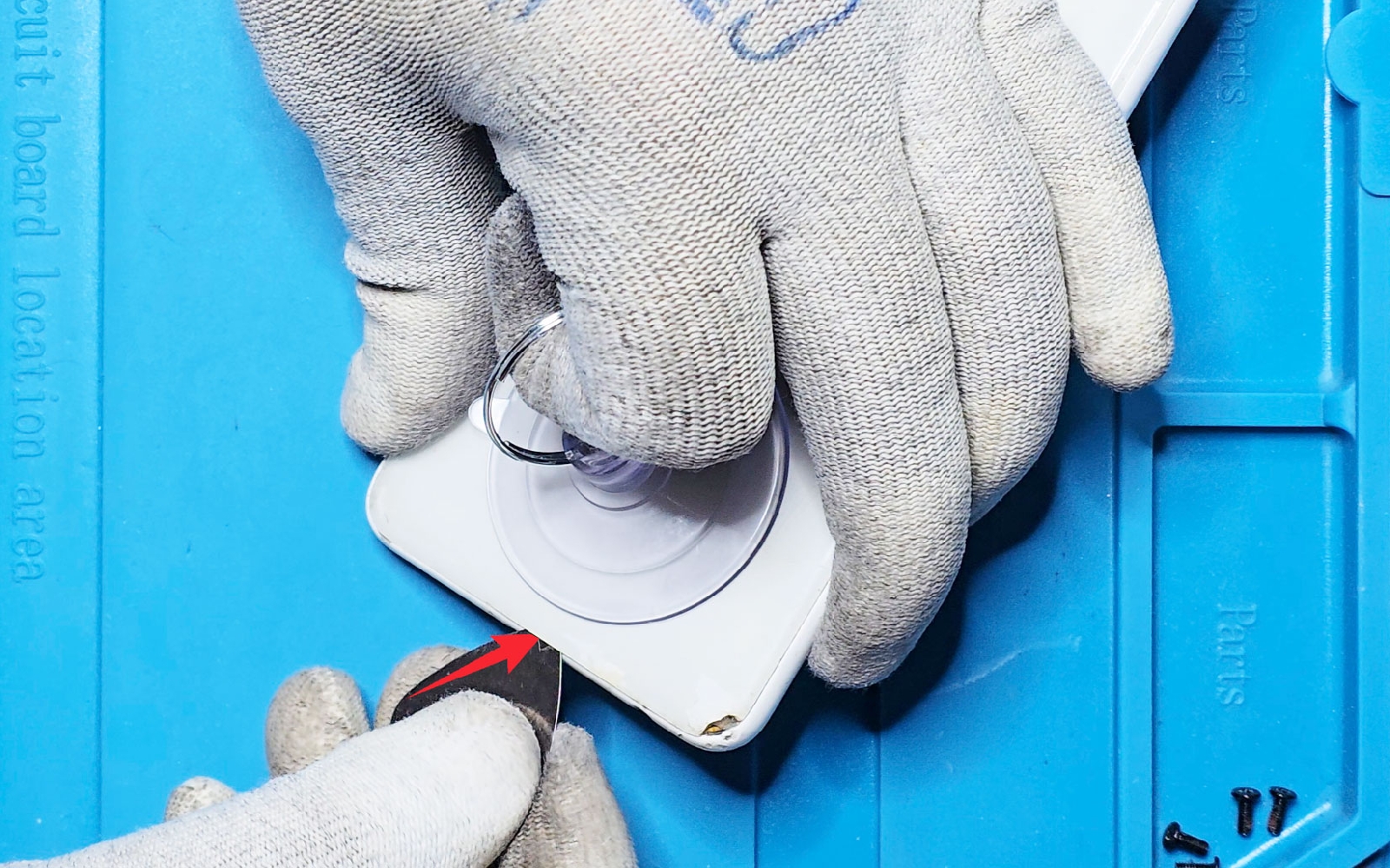 Comment changer la batterie sur Galaxy A22 photo 2