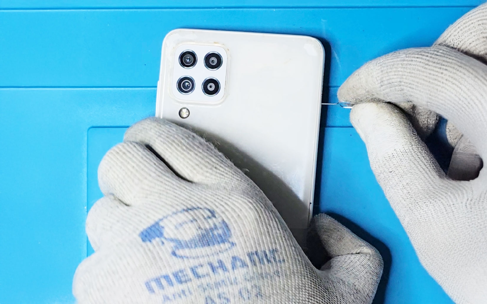 Comment changer le connecteur de charge  sur Galaxy A22 photo 1