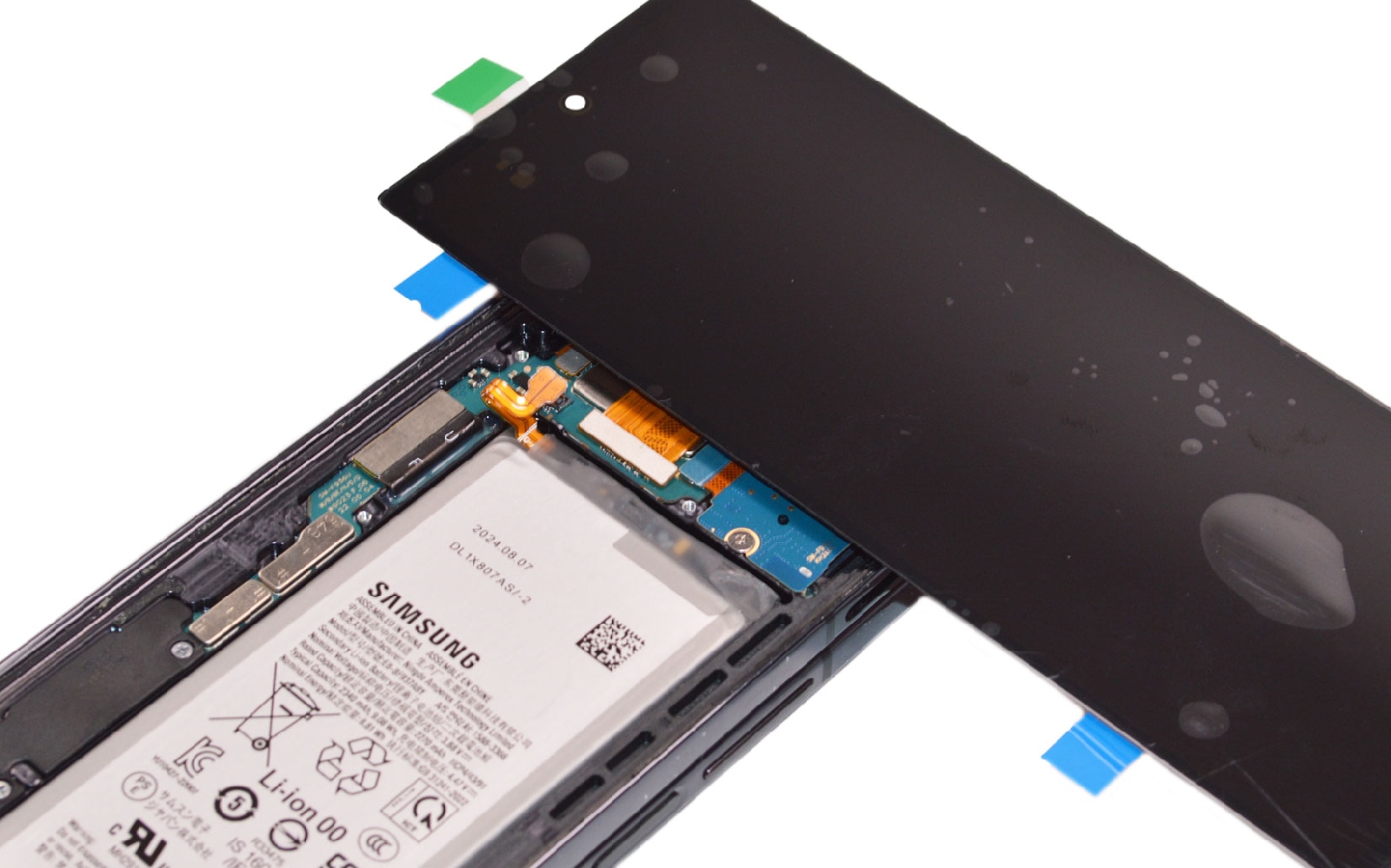 Comment changer l'écran externe et la batterie secondaire sur Galaxy Z Fold4 photo 1