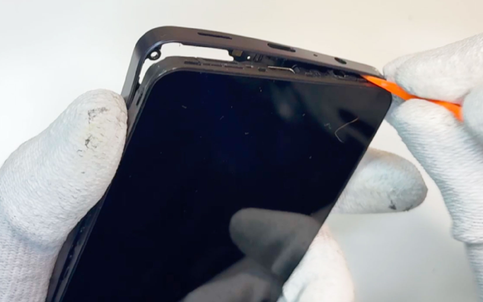 Comment changer la batterie sur Galaxy A06 photo 3