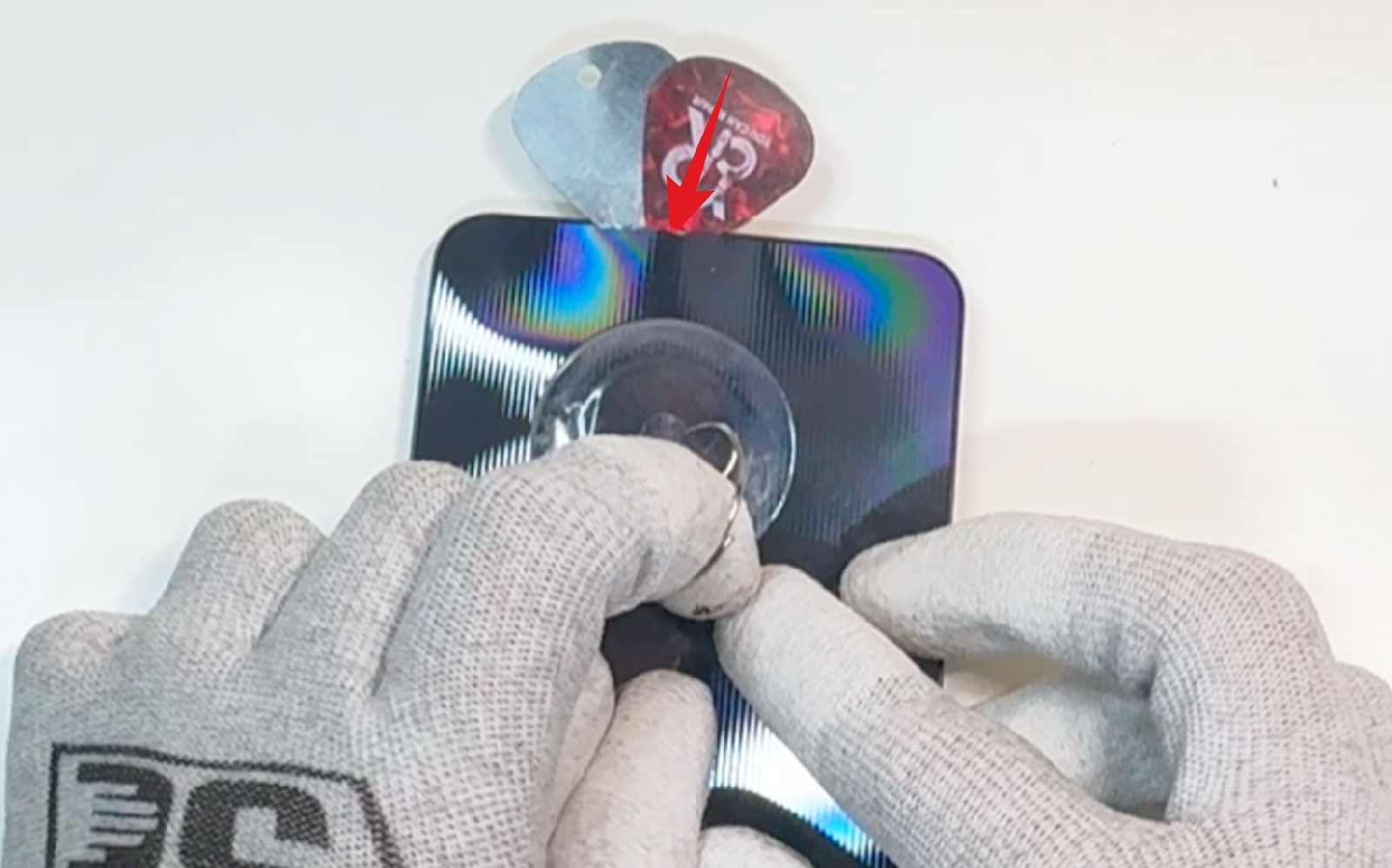 Comment changer le connecteur de charge  sur Galaxy A06 photo 3