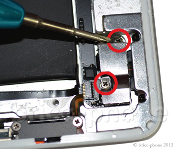 Changement de nappe Power sur iPad déjà ouvert (2ème génération) sur iPad 2 photo 1