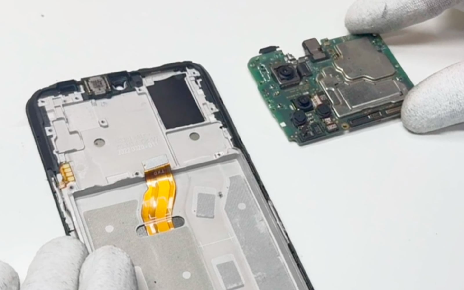 Changement du bloc écran sur Honor X7 photo 3