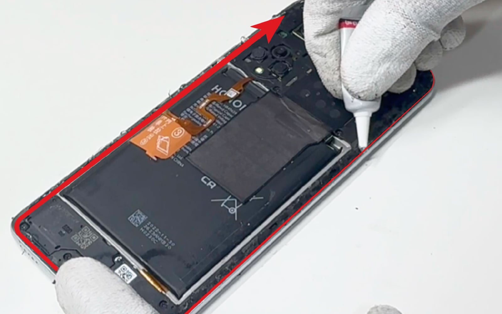 Changement du batterie sur Honor X7 photo 1