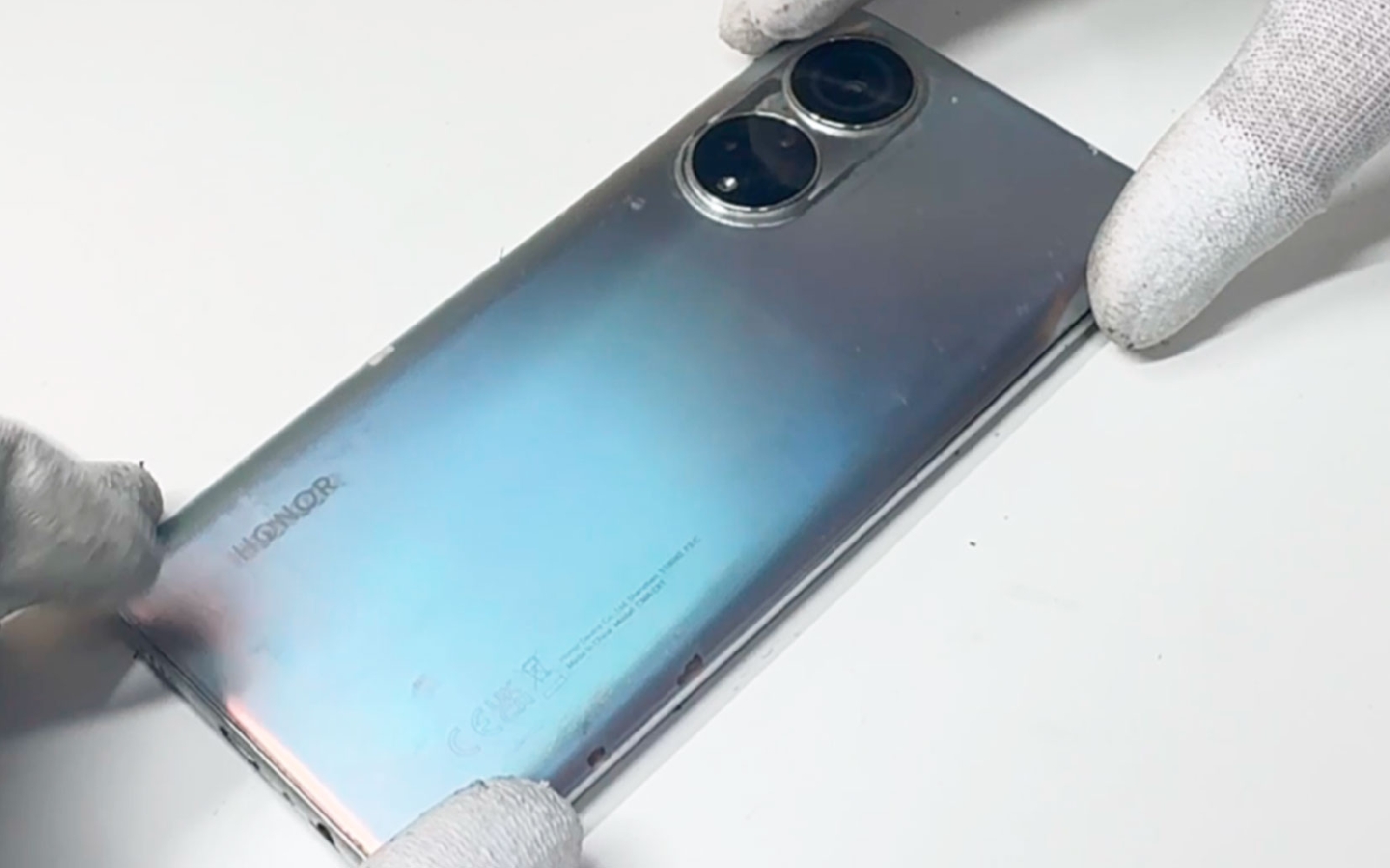 Changement du connecteur de charge sur Honor X7 photo 2