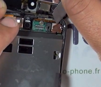 Changement d'écran (vitre+LCD) sur iPod touch 4 photo 1
