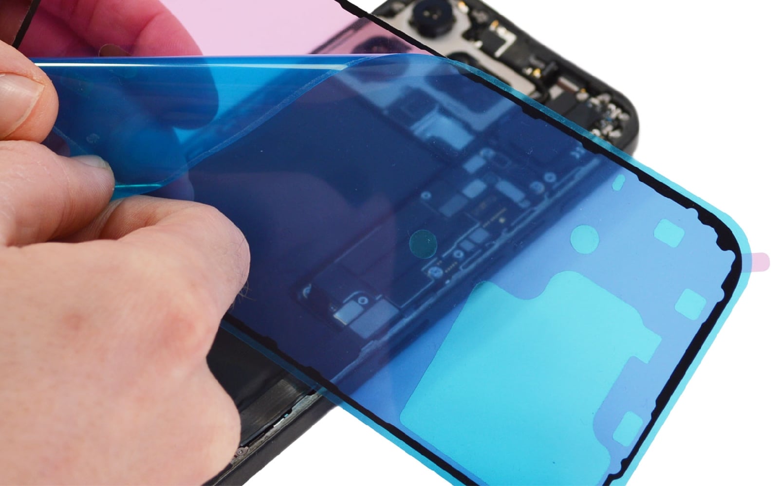 Comment changer le module des caméres arrière sur iPhone 16 Pro Max photo 2