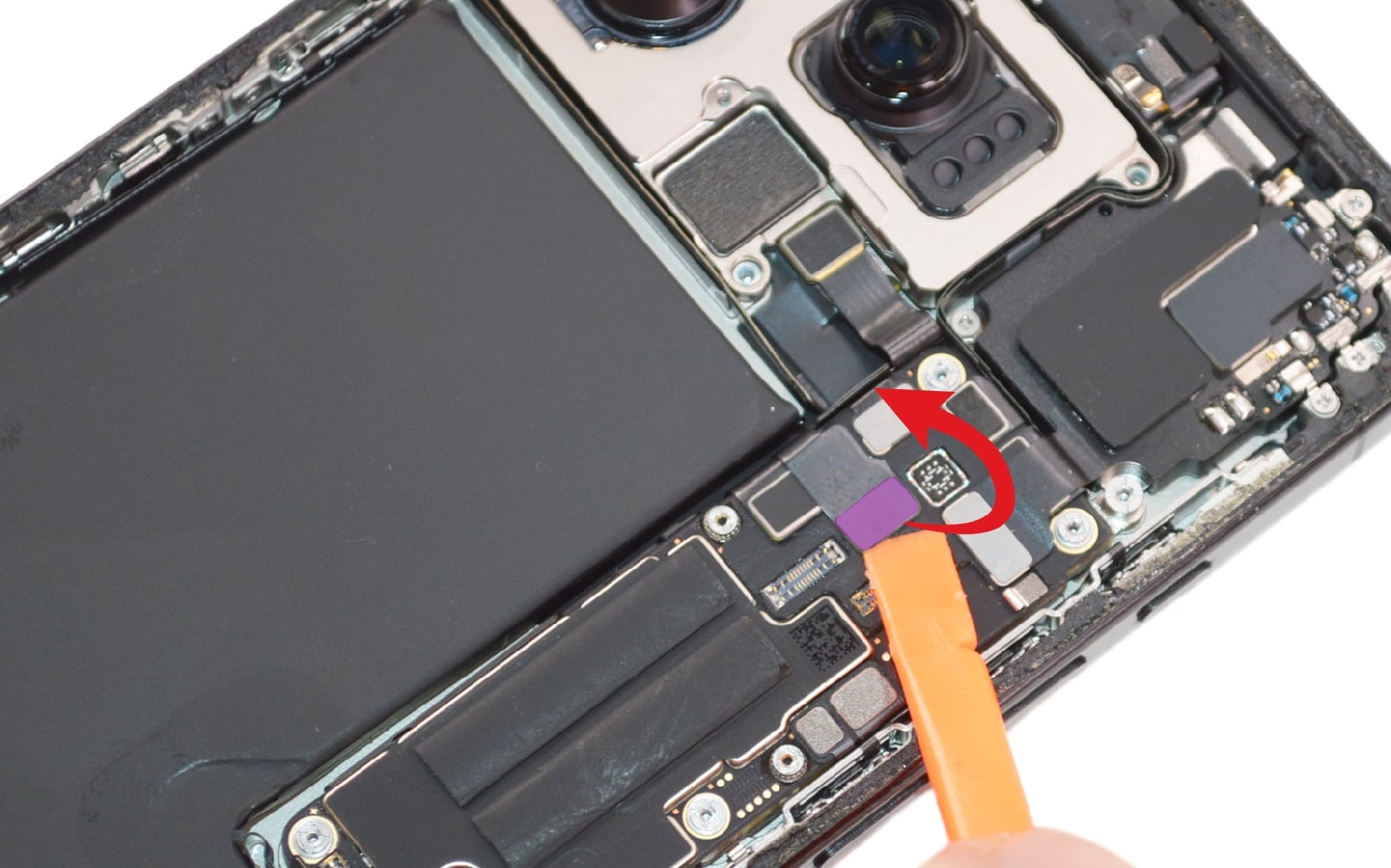 Comment changer le module des caméres arrière sur iPhone 16 Pro Max photo 2