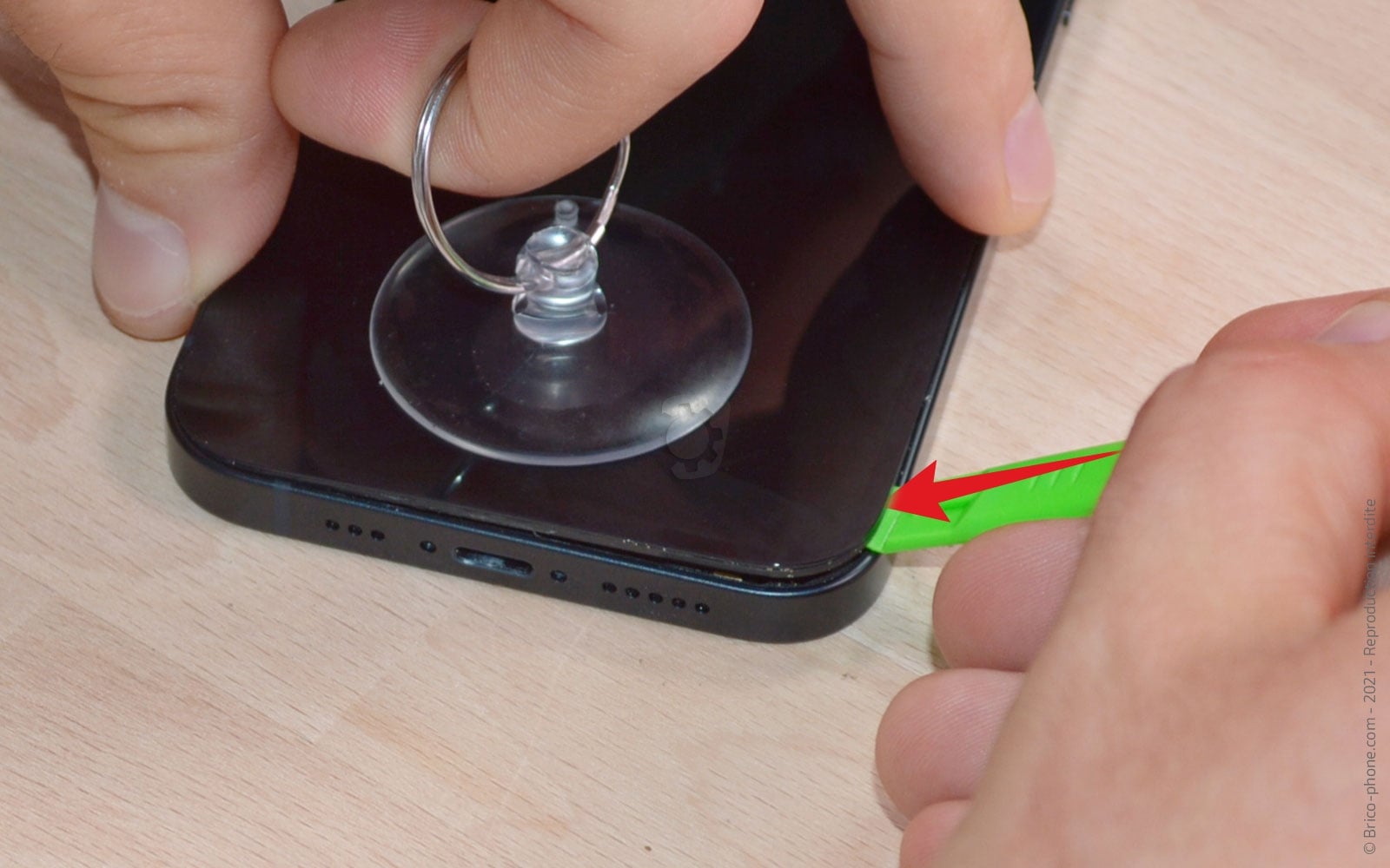 Comment changer le lecteur SIM sur iPhone 13 photo 4