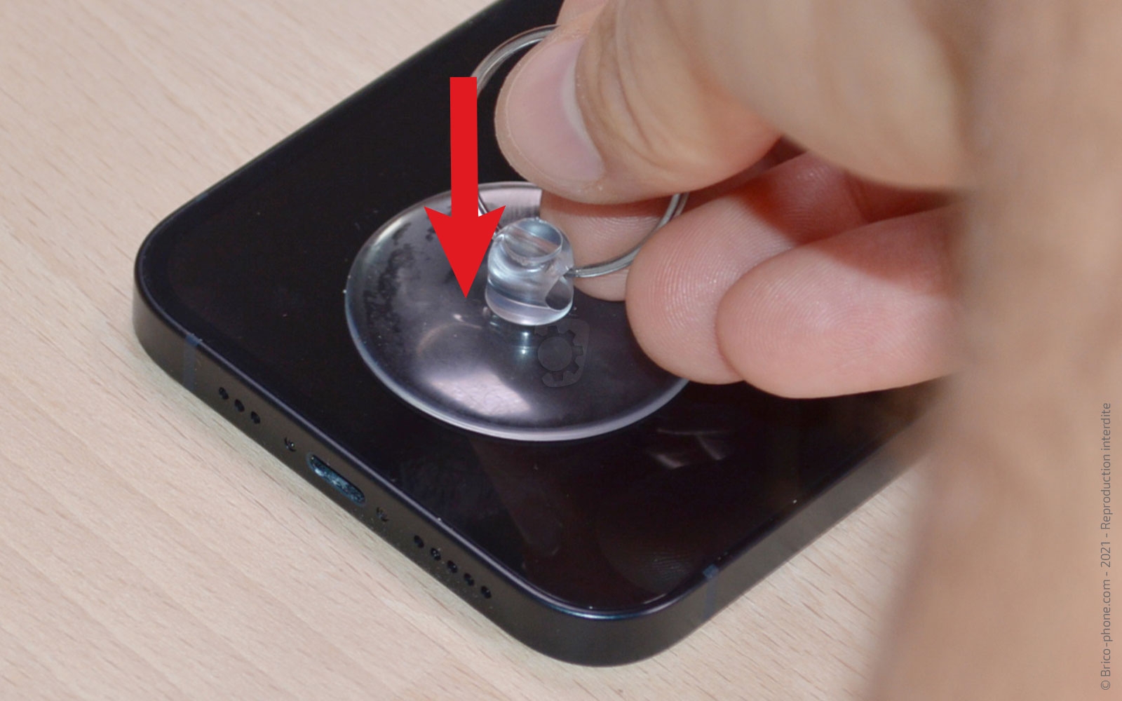 Comment changer le lecteur SIM sur iPhone 13 photo 1