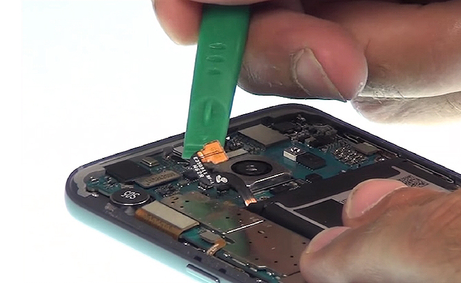 Changement d'écran (vitre+LCD) sur Galaxy S7 photo 2