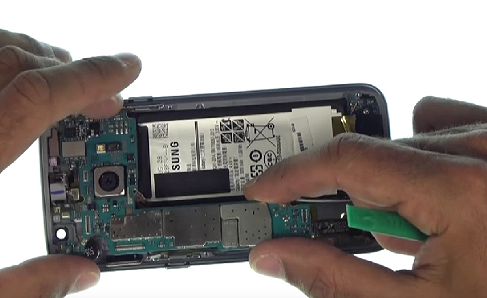 Changement d'écran (vitre+LCD) sur Galaxy S7 photo 2