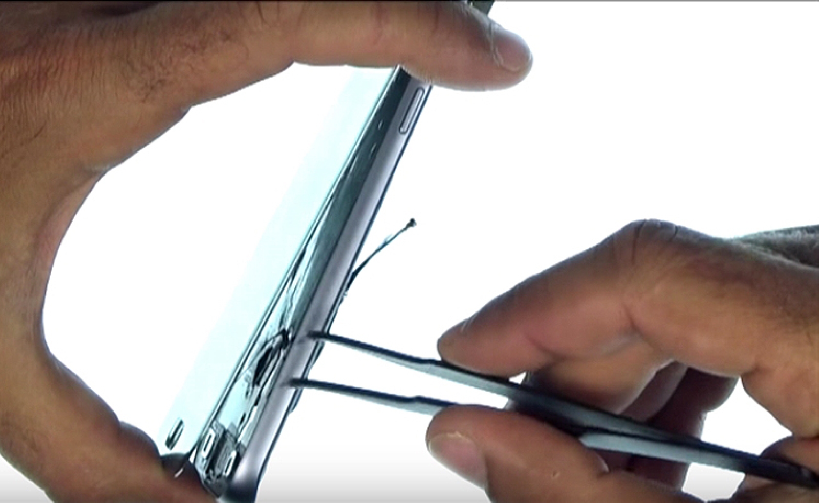 Changement d'écran (vitre+LCD) sur Galaxy S7 photo 3