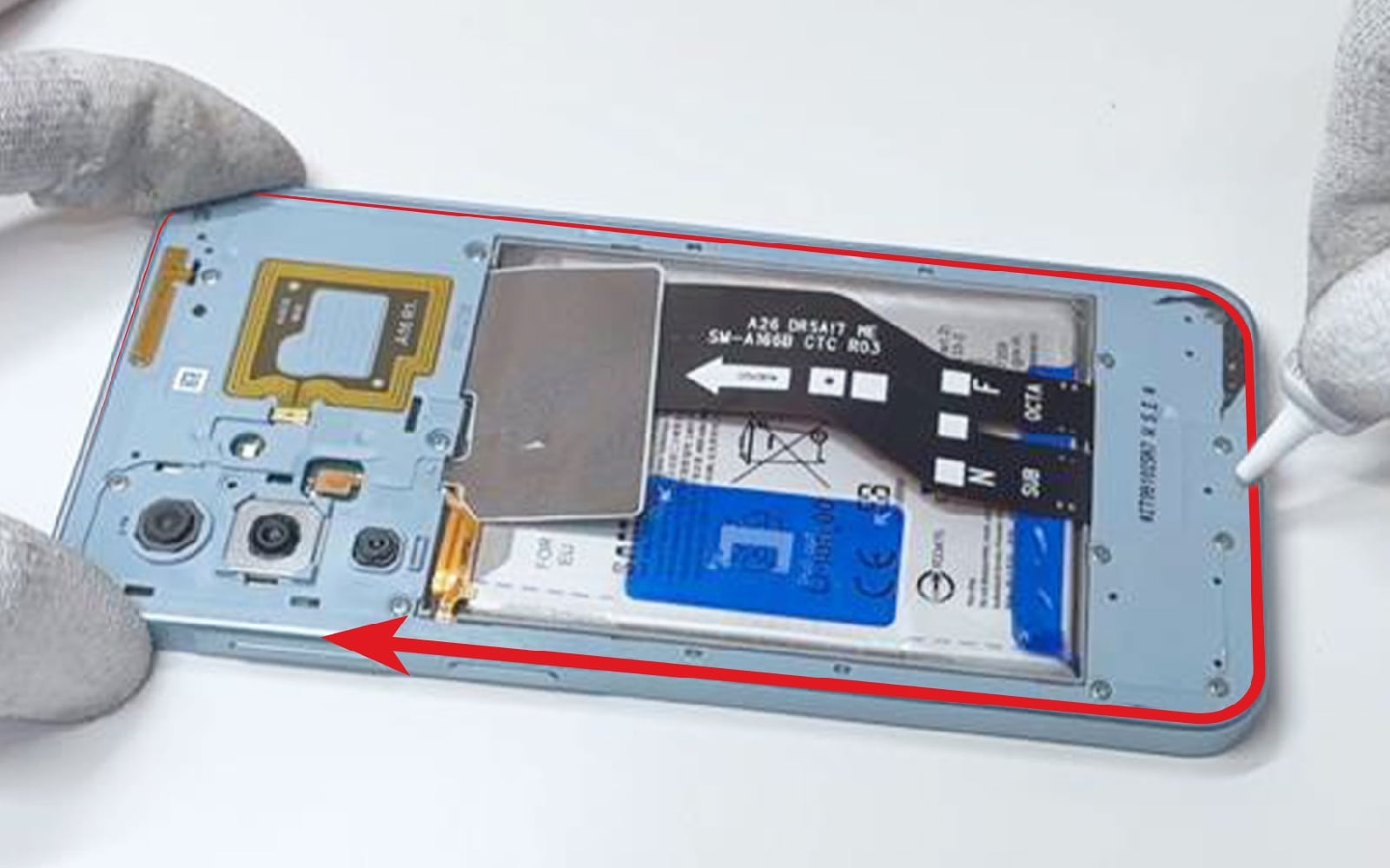 Comment changer la vitre arrière sur Galaxy A17 4G photo 1