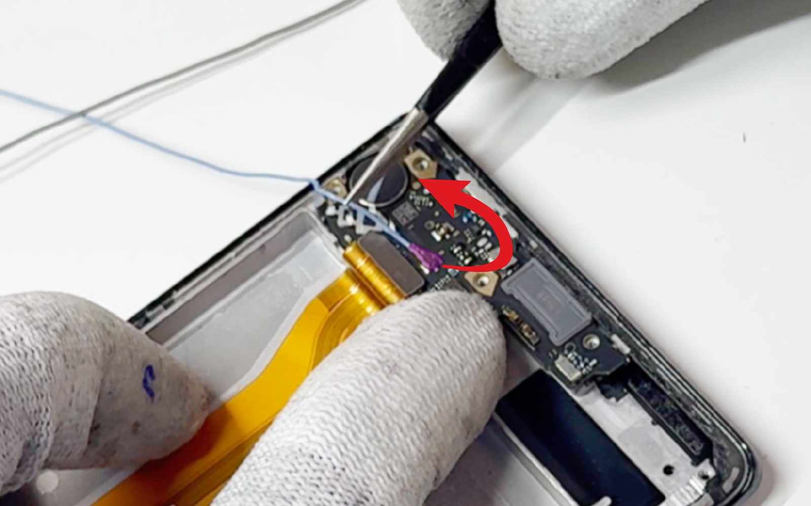 Guide de réparation sur Honor 70 photo 3