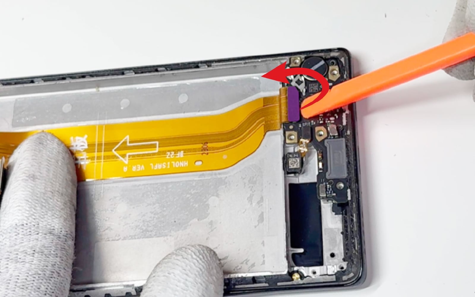 Guide de réparation sur Honor 70 photo 4