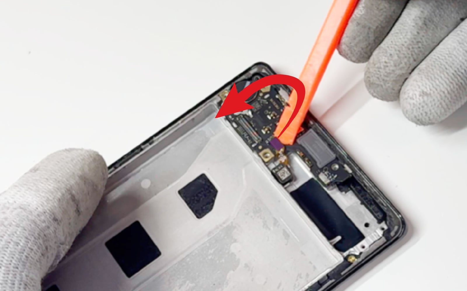 Guide de réparation sur Honor 70 photo 2