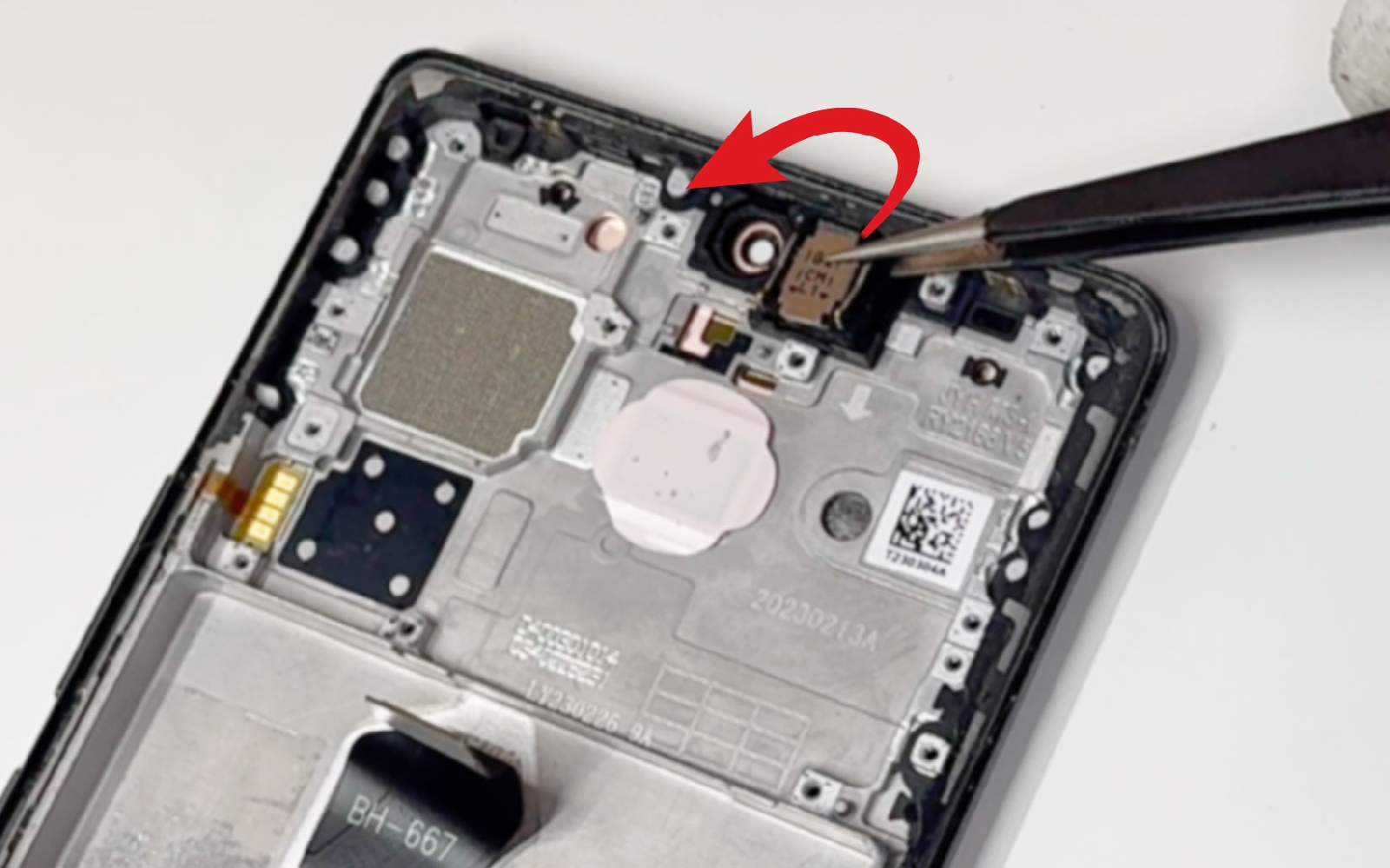 Guide de réparation sur Honor 70 photo 2