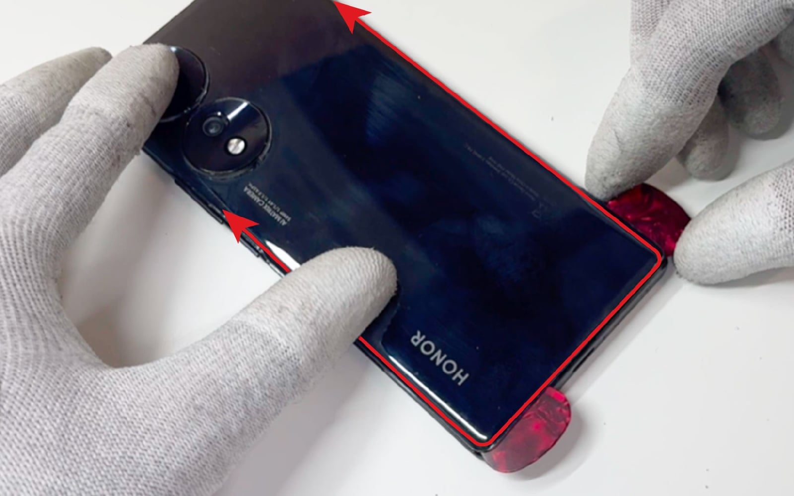 Comment changer la vitre arrière sur Honor 70 photo 3