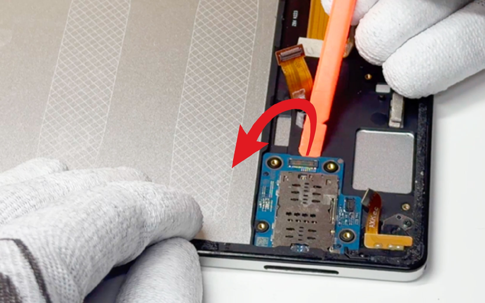 Guide de réparation sur Galaxy Tab A8 10.5 (SM-X200/SM-X205) photo 2