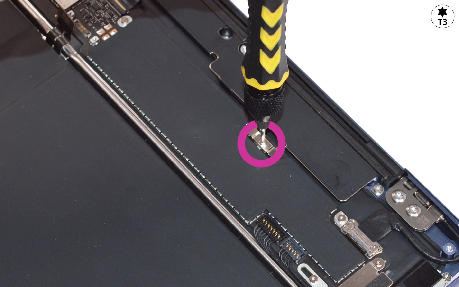 Comment changer l'écran sur Macbook Neo 13 pouces photo 1