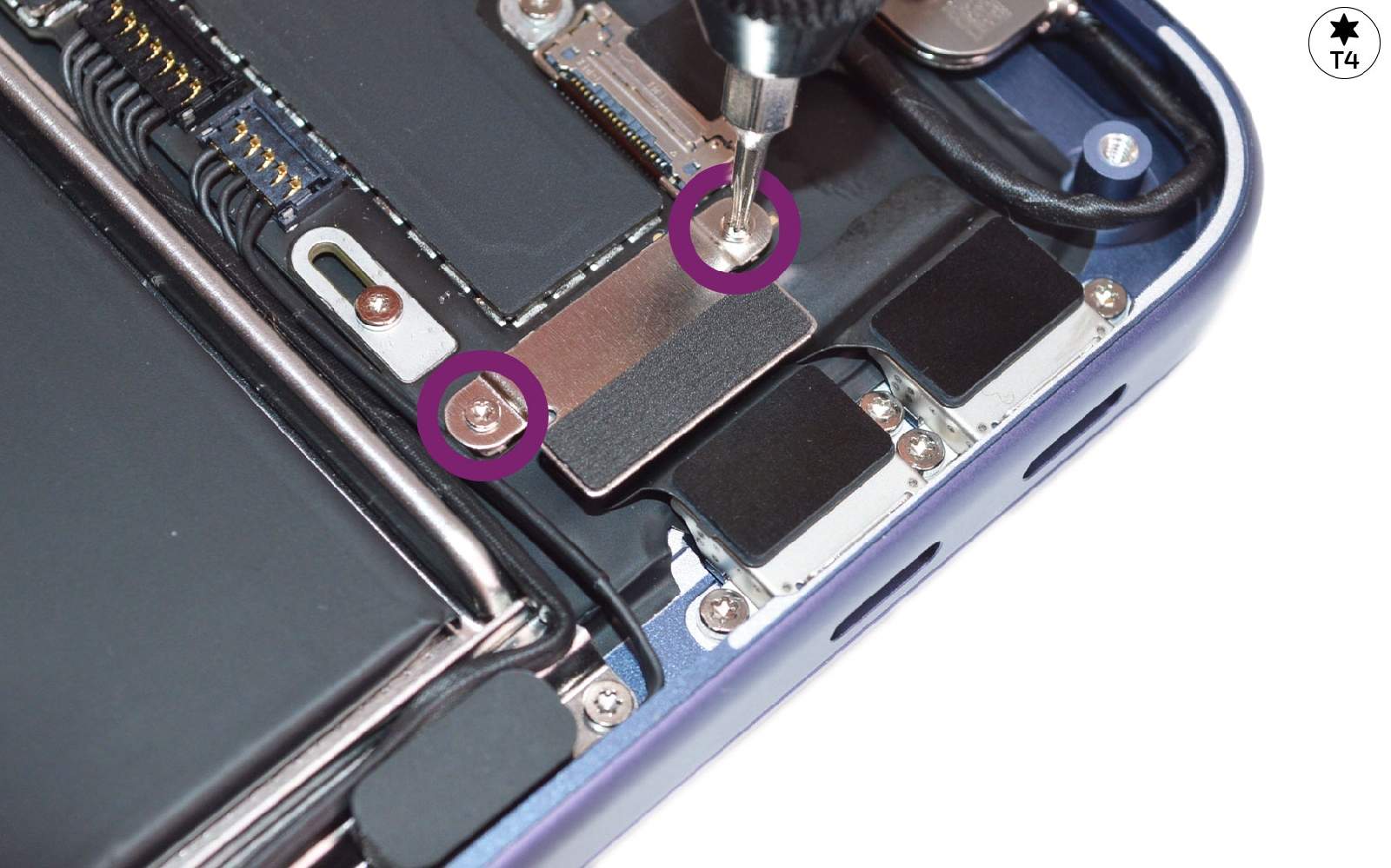 Comment changer les ports de charge USB-C sur Macbook Neo 13 pouces photo 1