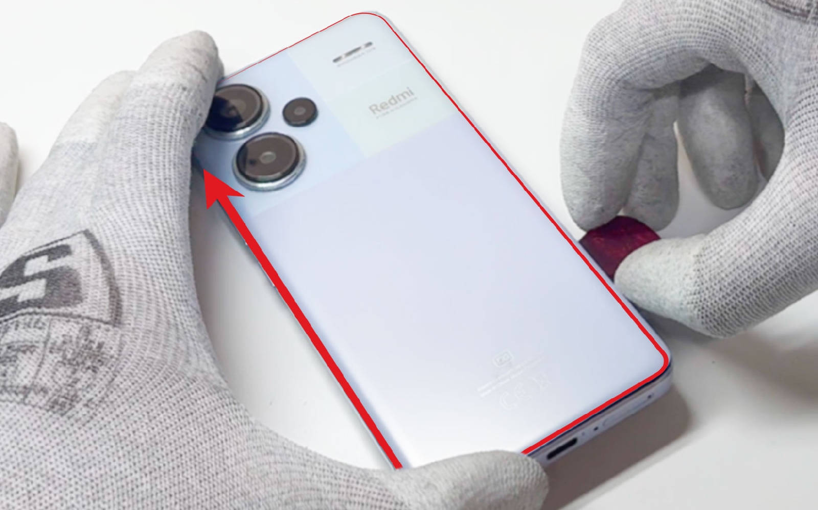 Comment changer le bloc écran sur Redmi Note 13 Pro+ photo 3