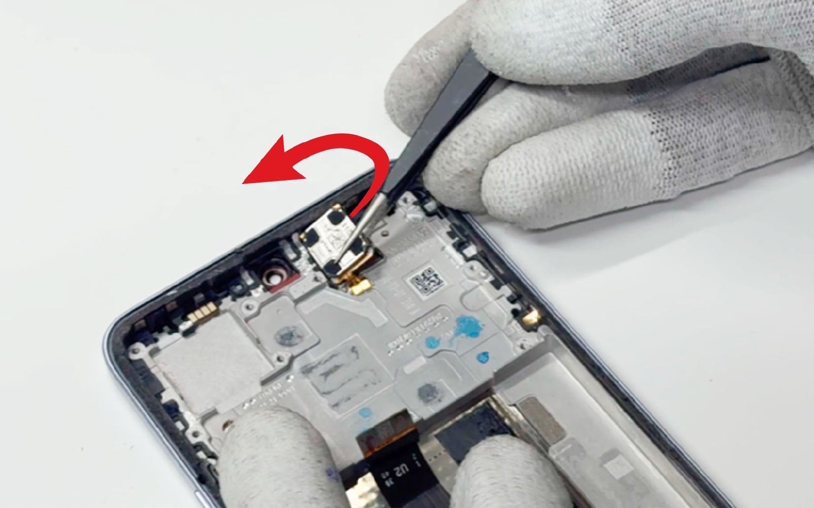 Comment changer le bloc écran sur Redmi Note 13 Pro+ photo 1