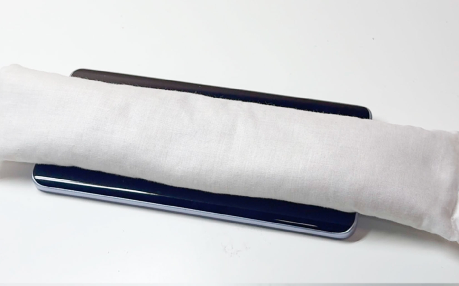 Comment changer la batterie sur Redmi Note 13 Pro+ photo 2