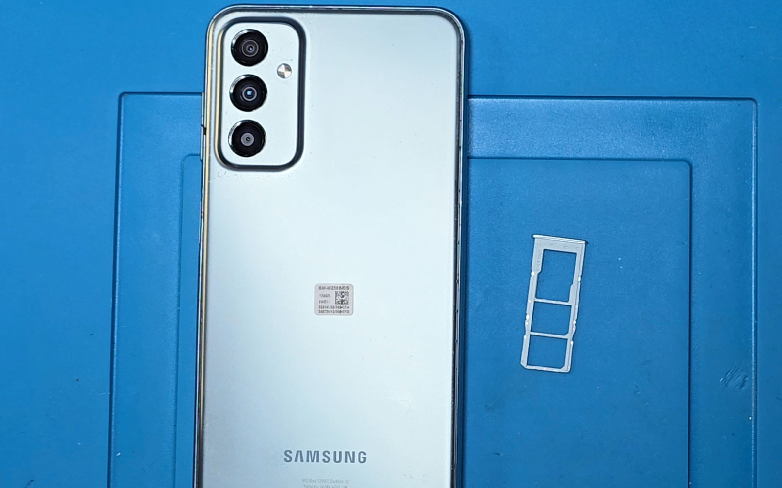 Comment changer le connecteur de charge sur Galaxy M23 photo 3