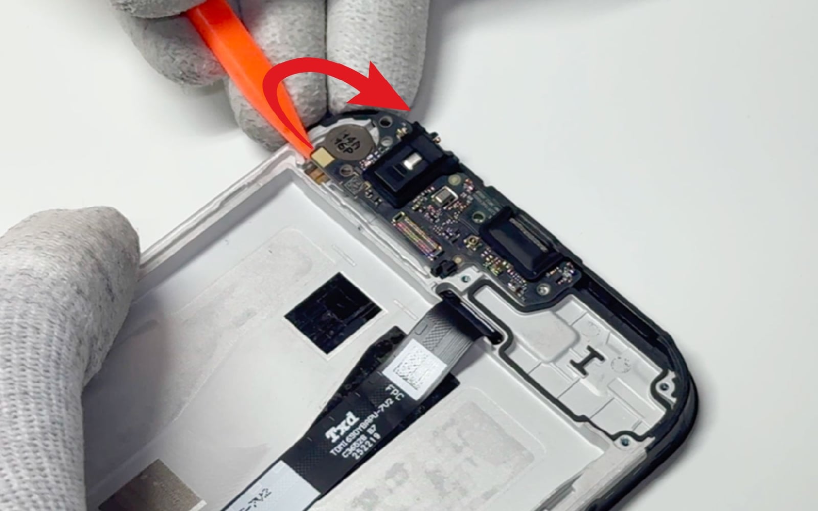 Comment changer le bloc écran sur Redmi 15C photo 3