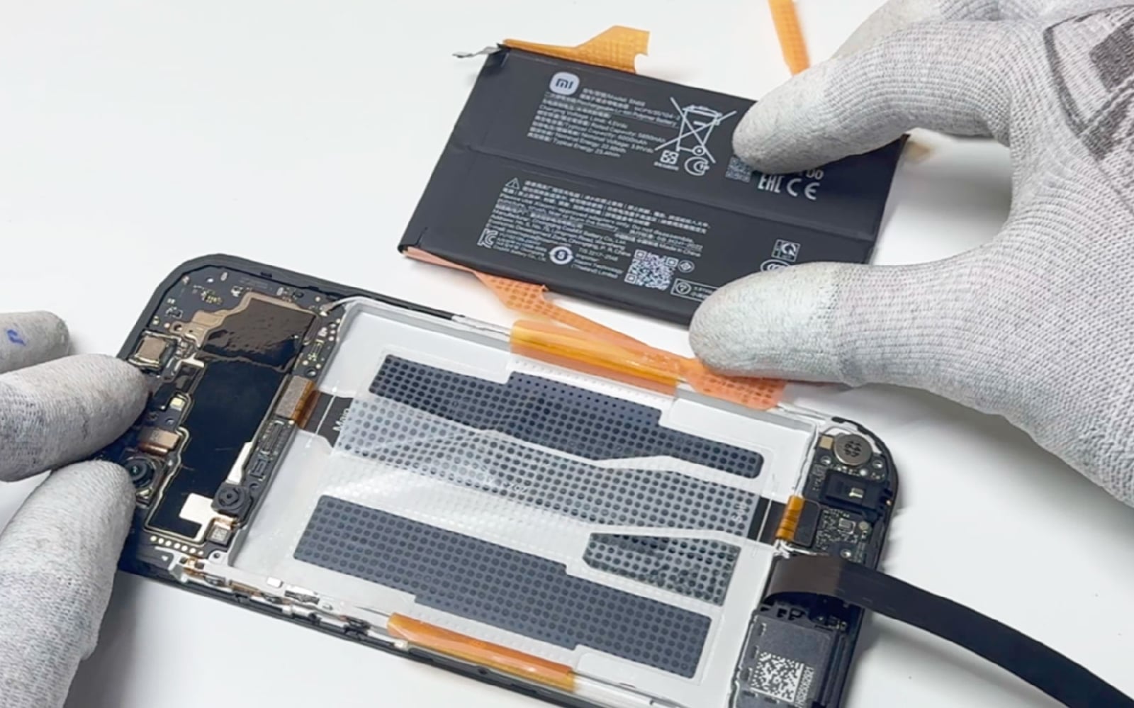 Comment changer le bloc écran sur Redmi 15C photo 3