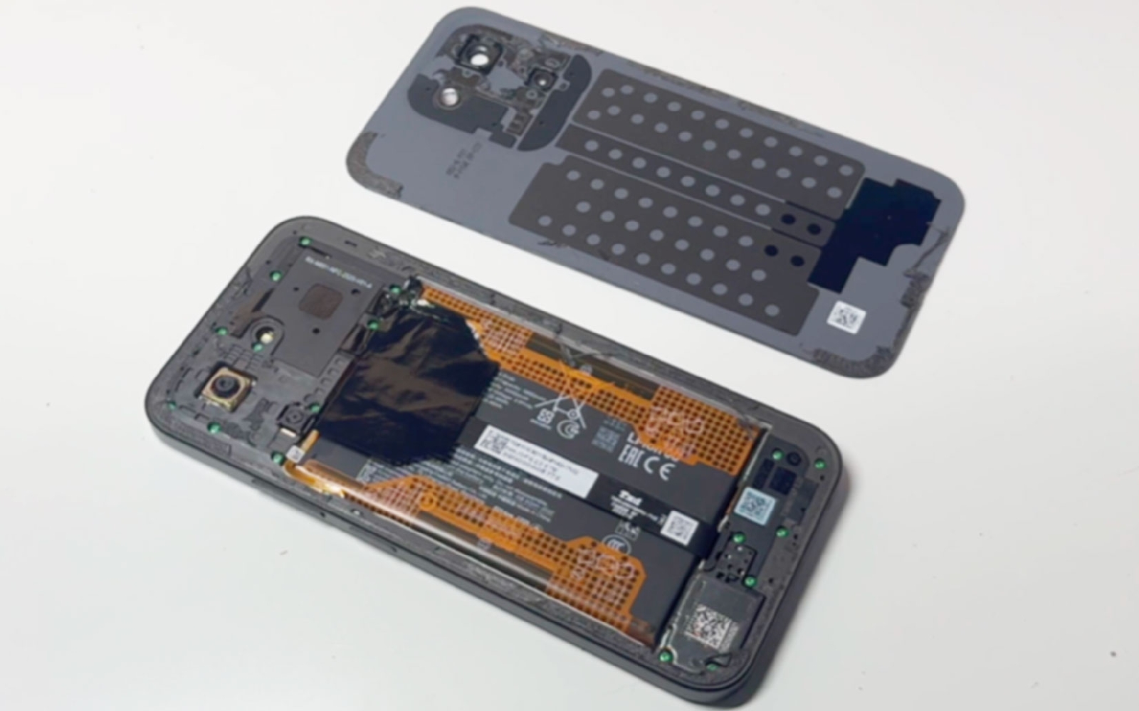 Comment changer la batterie sur Redmi 15C photo 3