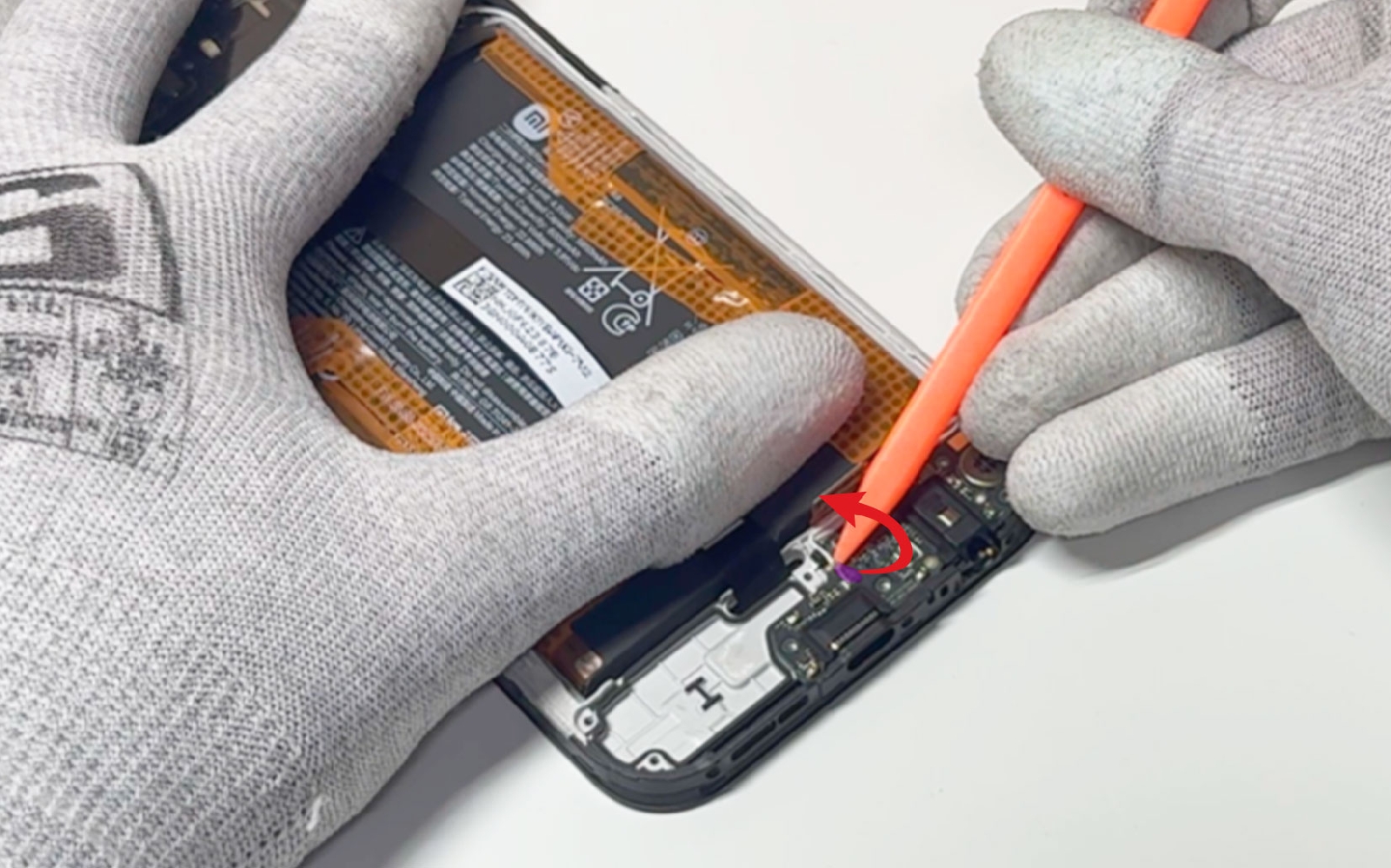 Comment changer le connecteur de charge sur Redmi 15C photo 1