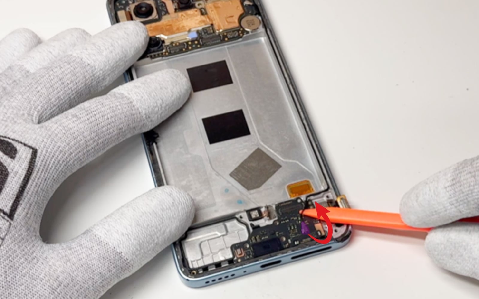 Comment changer le bloc écran  sur Redmi Note 13 (4G) photo 1