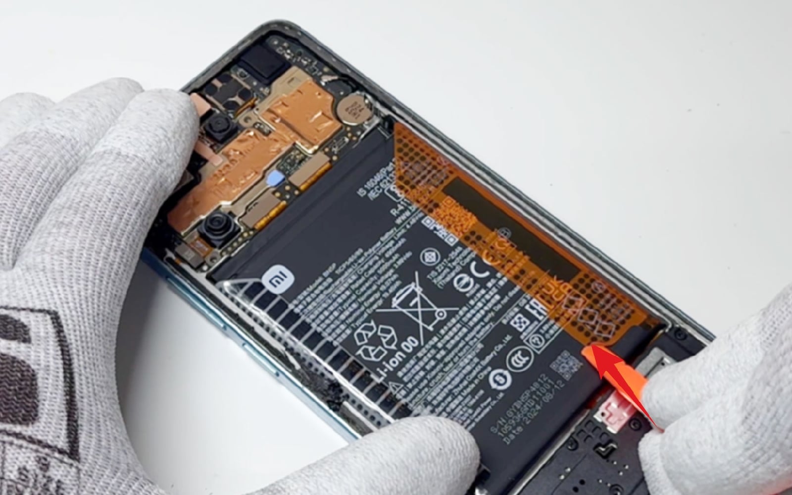 Comment changer le bloc écran  sur Redmi Note 13 (4G) photo 1