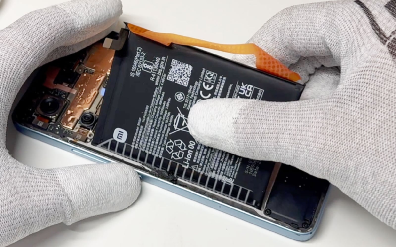 Comment changer le bloc écran  sur Redmi Note 13 (4G) photo 2