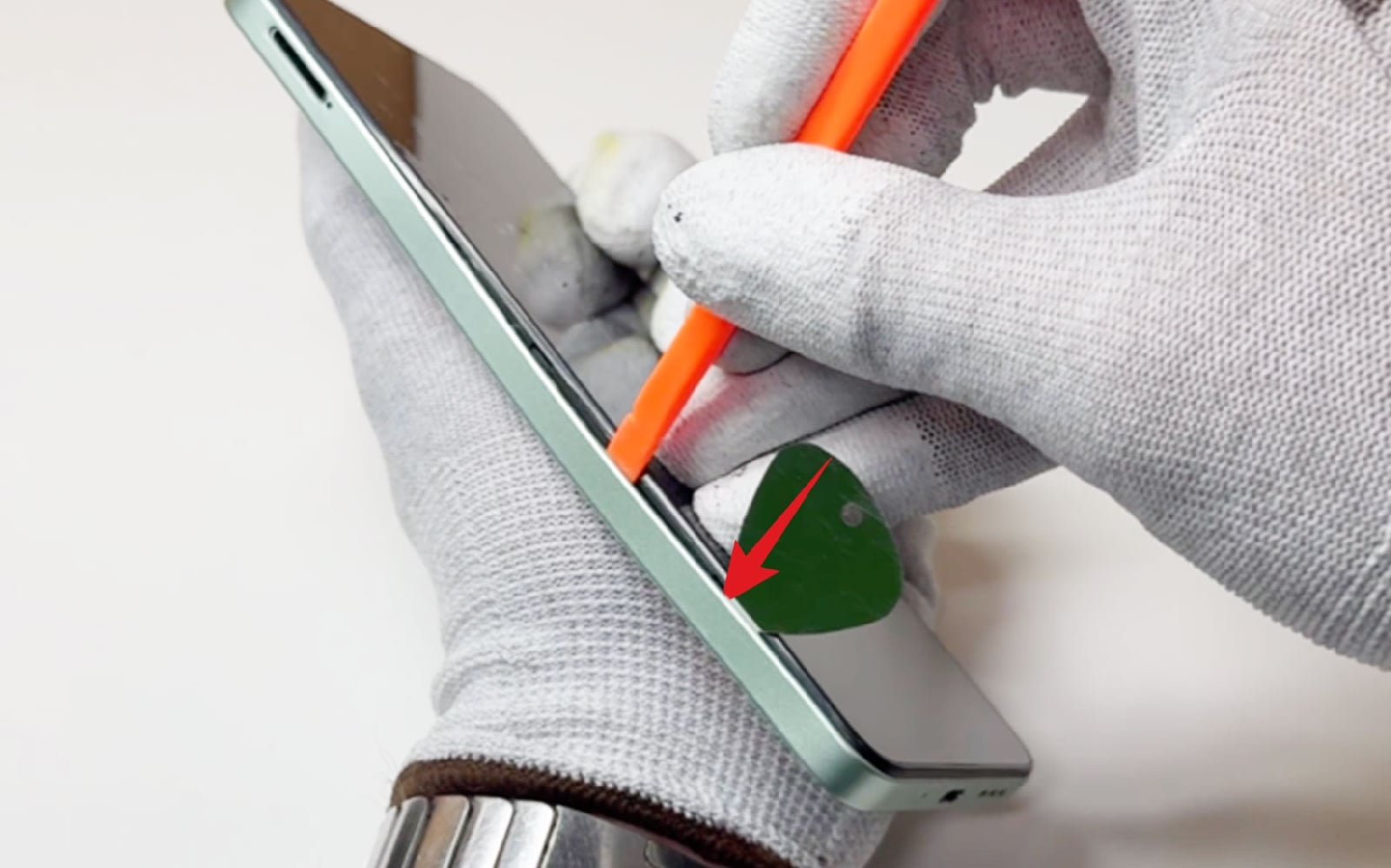 Comment changer le bloc écran sur Redmi 13C photo 3