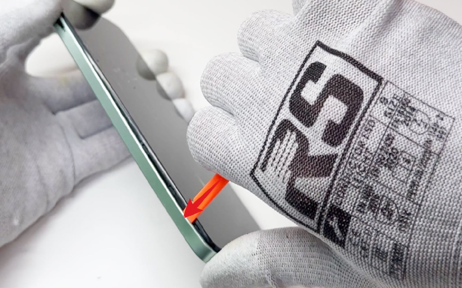 Comment changer la batterie sur Redmi 13C photo 4