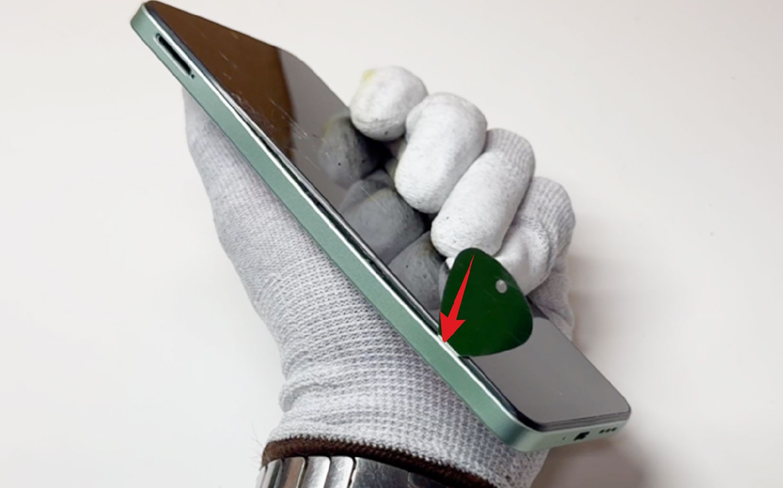 Comment changer le connecteur de charge sur Redmi 13C photo 2