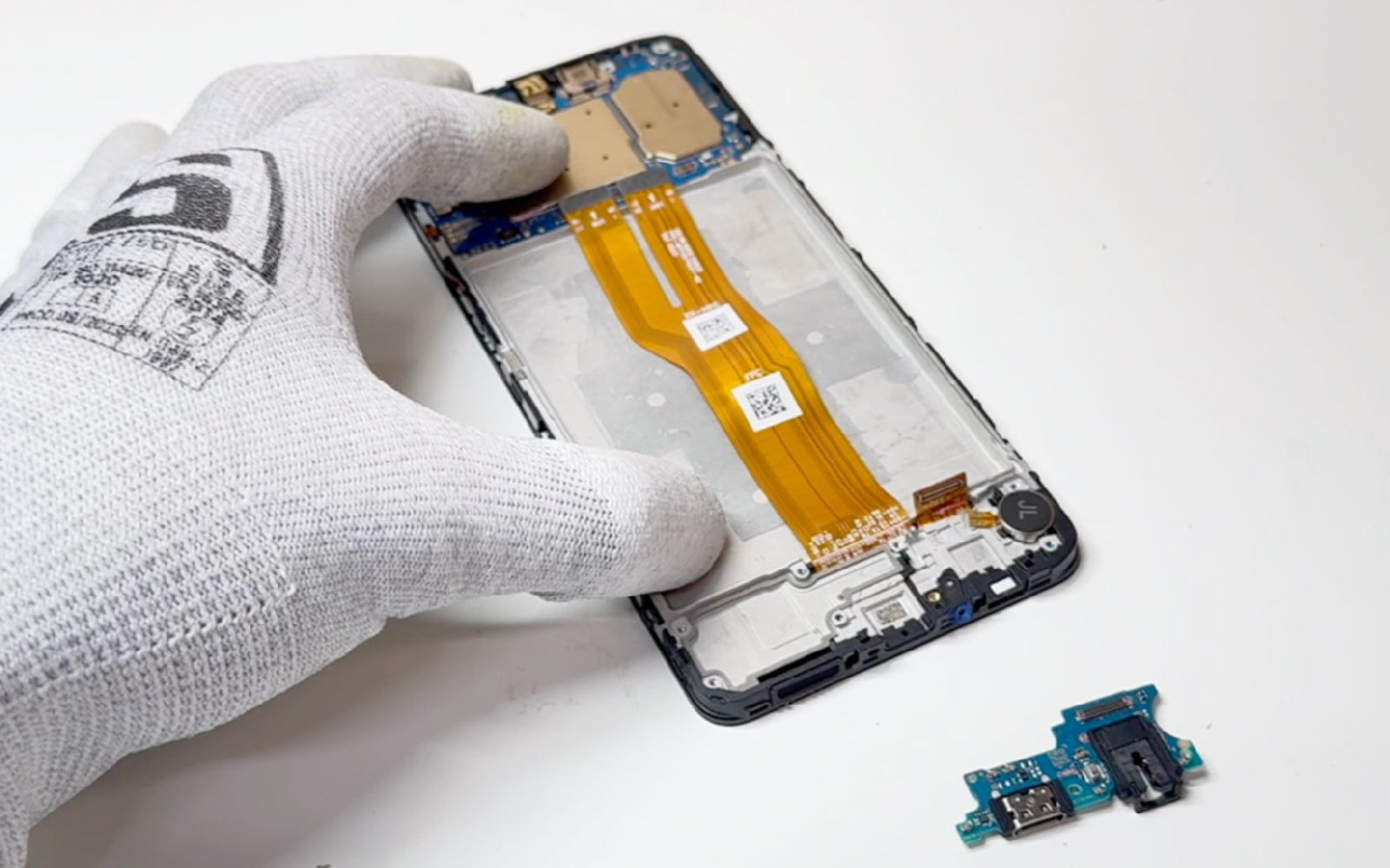Comment changer le bloc écran sur Galaxy A07 4G photo 4