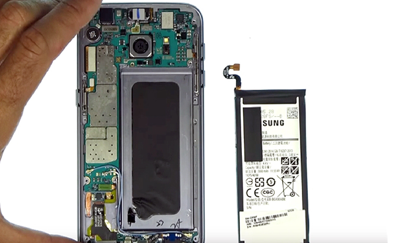 Changement de batterie sur Galaxy S7 photo 3